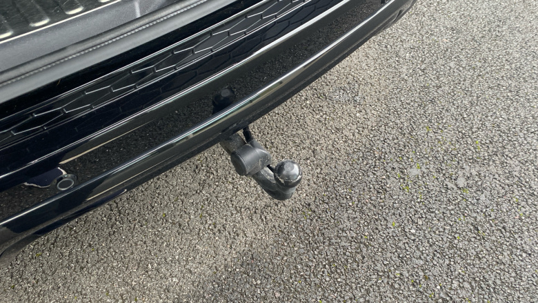 Land Rover Discovery Sport 1.5 P300e R-Dynamic SE 5dr Auto [5 Seat] Station Wagon